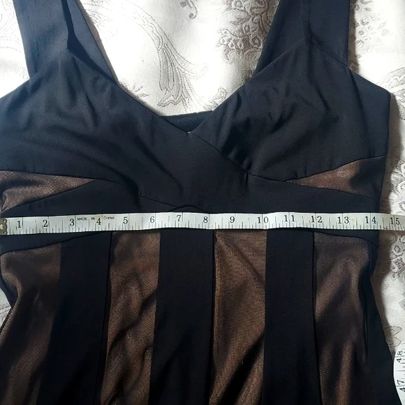 Maggie London Petites mid length dress - Picture 15 of 16